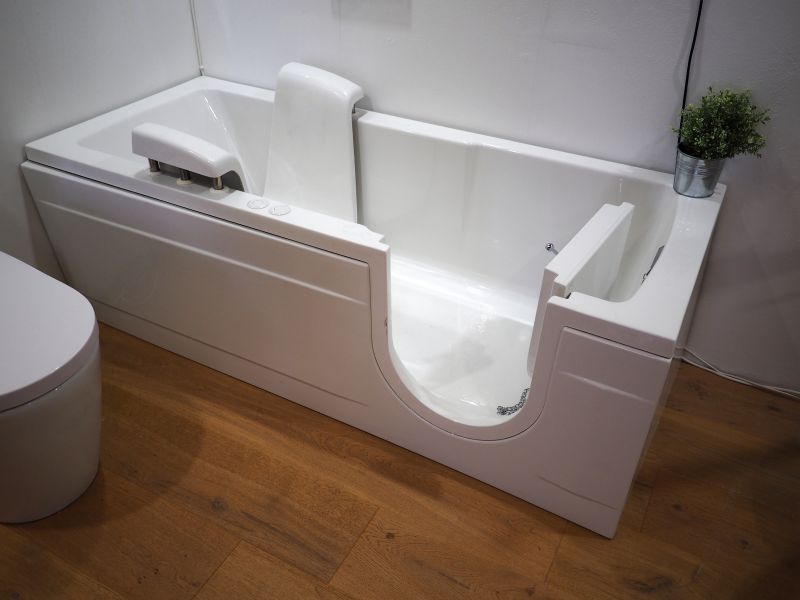 Custom Walk-in Tub